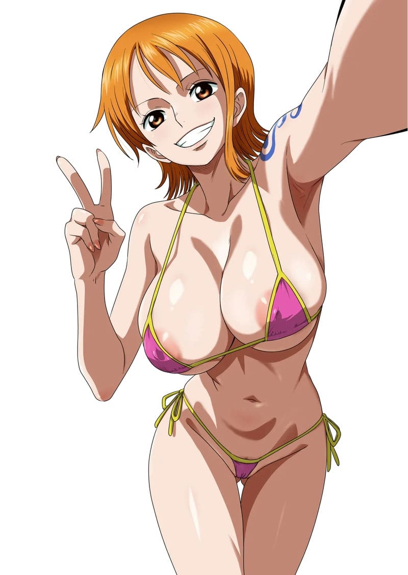 นามิสาวสวยในชุดว่ายน้ำ